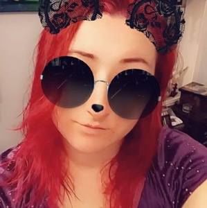 Meet your Posher, Tonishia